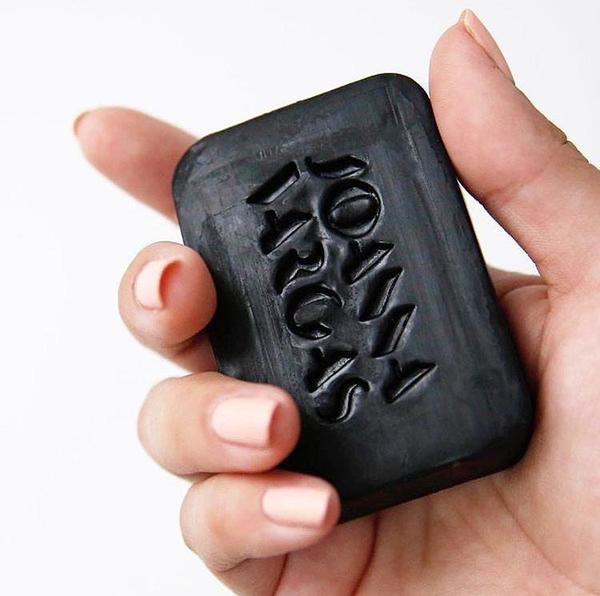 Joanna Vargas Miracle Bar Skincare - Cleanse Joanna Vargas 